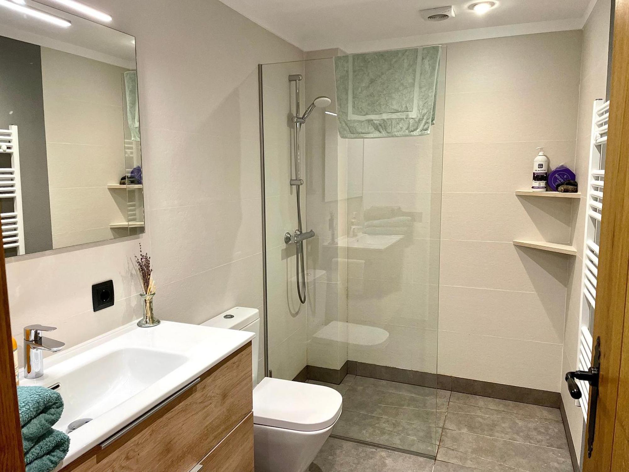 Appartement Un Poble Precios