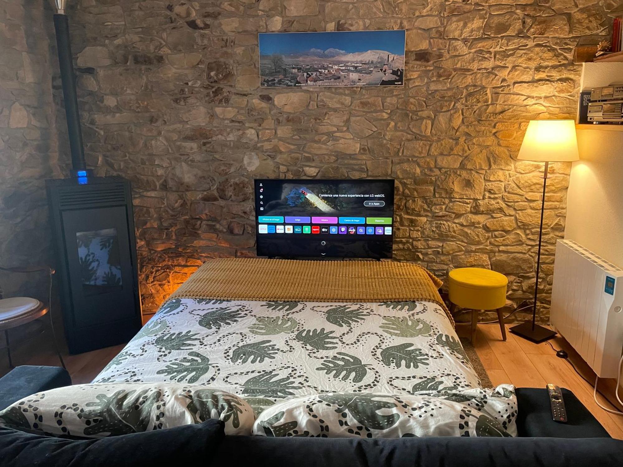 Un Poble Precios Appartement Tavertet